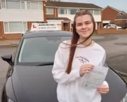 All smiles from Chloe Booth today, sheβs just passed 1st time at Gosforth with our instructor Rob Stephenson and only 3 minors. Weβll done Chloe ππ All smiles from Chloe Booth today, sheβs just passed 1st time at Gosforth with our instructor Rob Stephenson and only 3 minors. Weβll done Chloe ππ