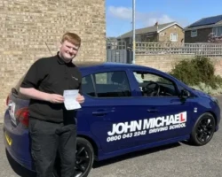 YES!! Great drive from Dylan Thompson today. Heβs just passed his test first time with me and only 2 minors πͺπ»πͺπ»πͺπ» Great drive Dylan YES!! Great drive from Dylan Thompson today. Heβs just passed his test first time with me and only 2 minors πͺπ»πͺπ»πͺπ» Great drive Dylan
