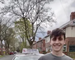 YES!!ππ»ππ» Another Big fat zero faulta π₯This time Mathew Dodds passed with our instructor Rob Stephenson at Gosforth. Great job π YES!!ππ»ππ» Another Big fat zero faulta π₯This time Mathew Dodds passed with our instructor Rob Stephenson at Gosforth. Great job π